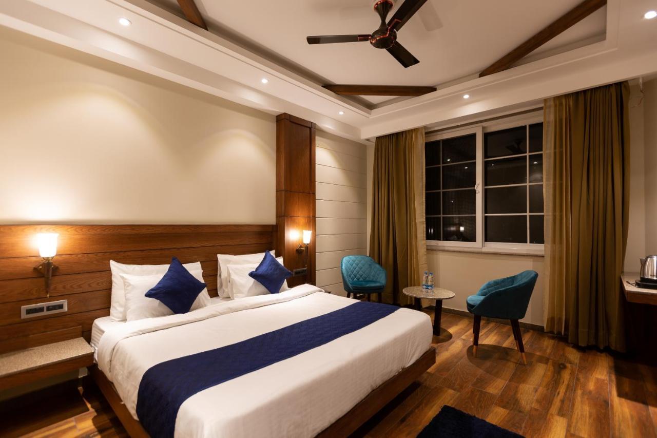 Hotel La Eden Mussoorie Bagian luar foto