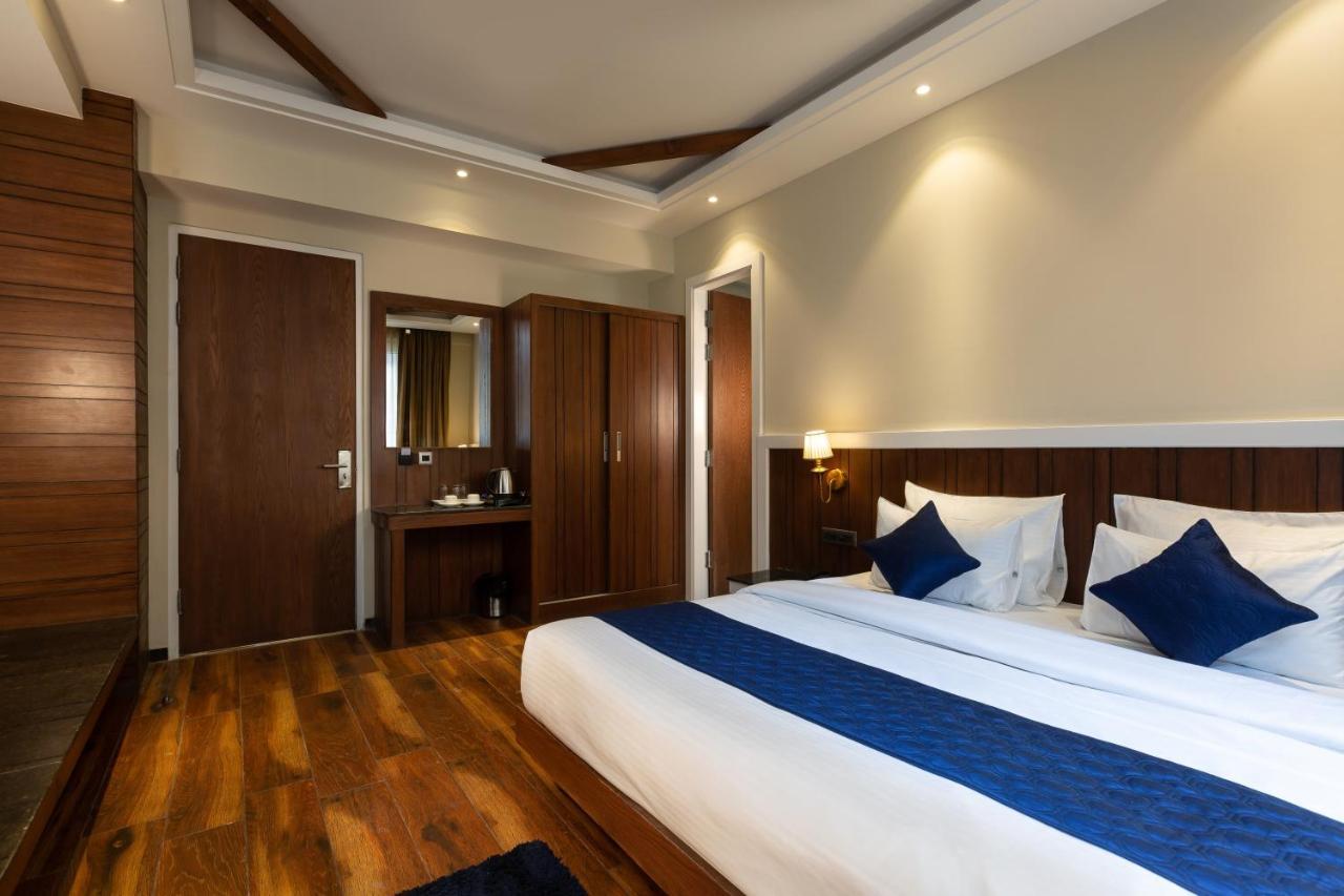 Hotel La Eden Mussoorie Bagian luar foto